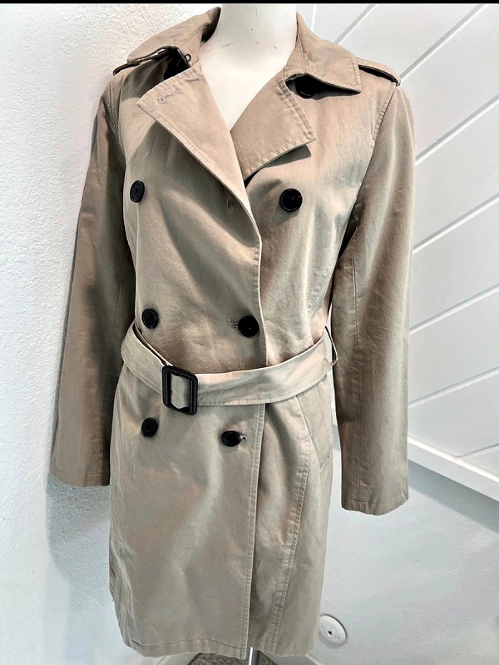 Old Navy Double-Breasted Trench Coat in Beige Size XS